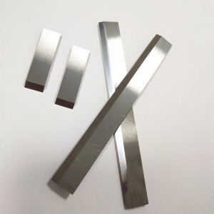 Durable double edged tungsten carbide cutter blade for face mask machine